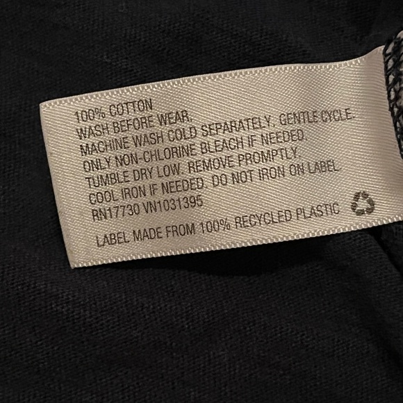 COPY - COPY - Universal Thread Distressed V Neck Pocket Tee - Picture 7 of 7